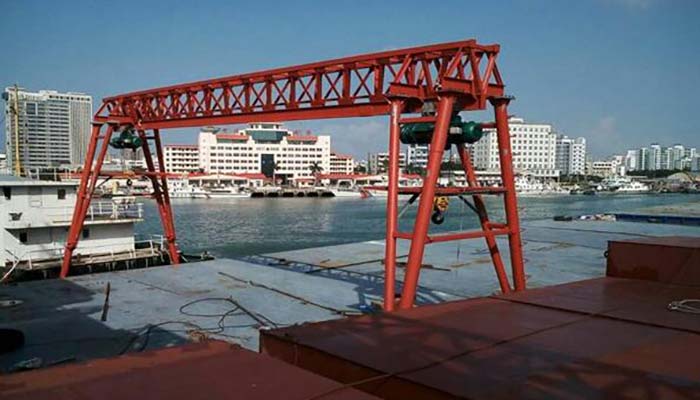 甘肅慶陽(yáng)龍門(mén)吊租賃廠家二手80噸龍門(mén)吊租金